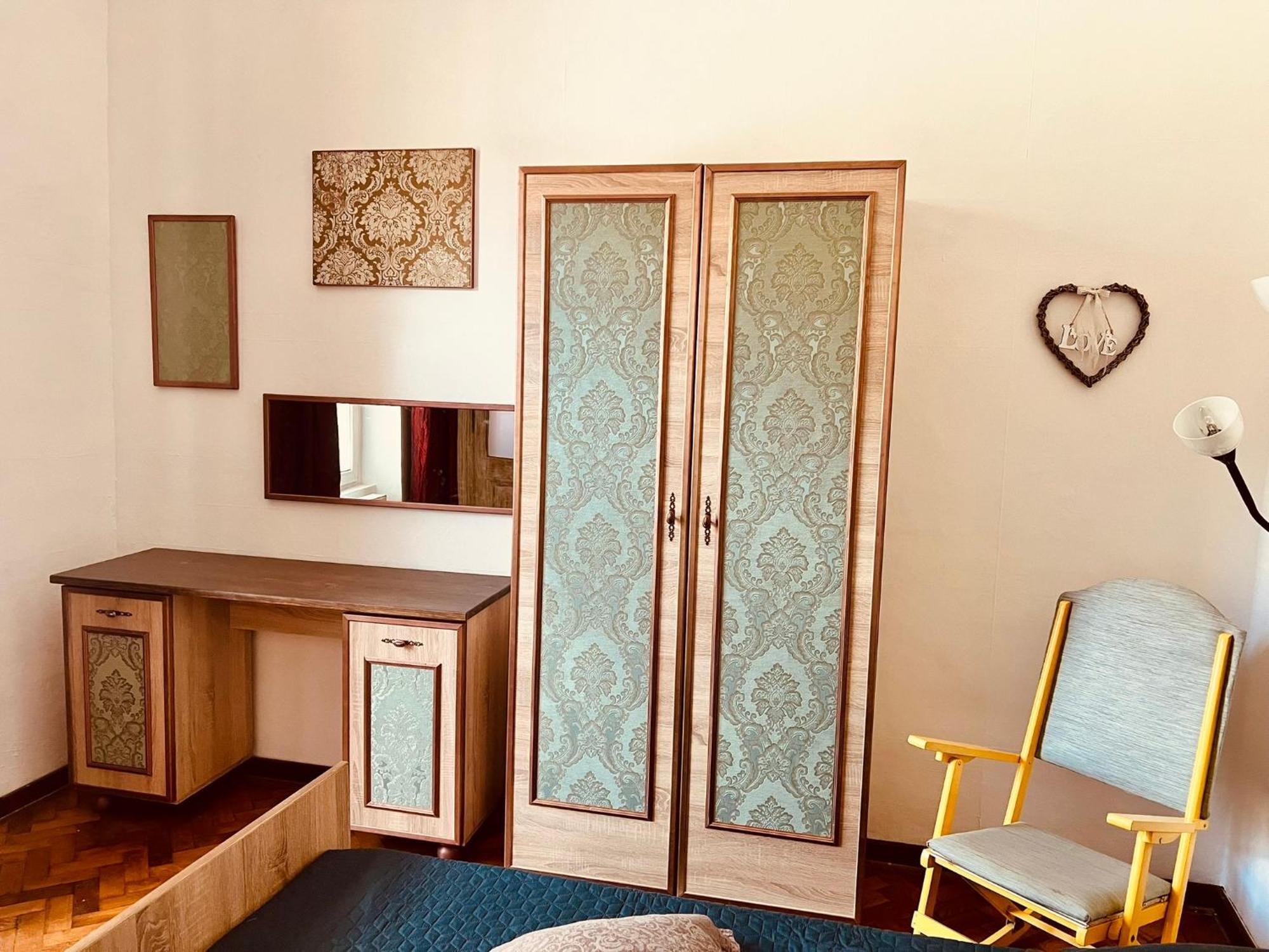 Elizabeth Brasov Appartement Buitenkant foto